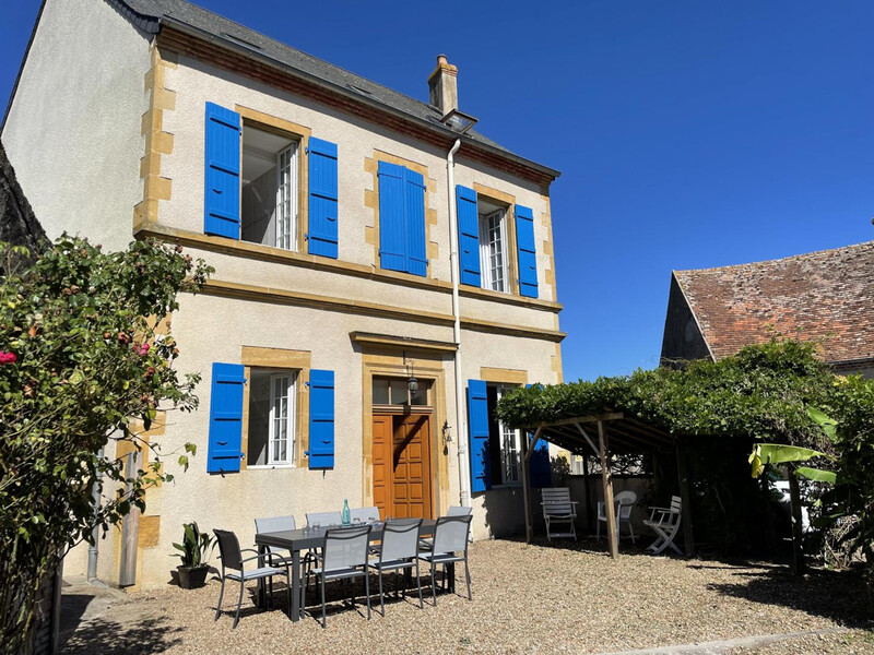 Location Gîte à Pierrefitte sur Loire 12 personnes, Allier