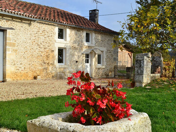 Location Gîte à Combiers 6 personnes, Poitou Charentes