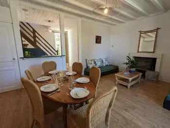 Location Gîte à Chadurie 6 personnes