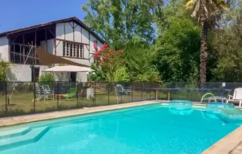 Location Maison à Sault de Navailles 9 personnes