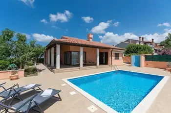 Location Maison à Buje 5 personnes, Nova Vas