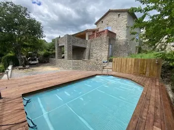 Location Maison à Vallon Pont d'Arc 8 personnes, Grospierres