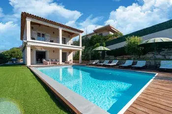 Location Villa à Saint Laurent du Var 6 personnes