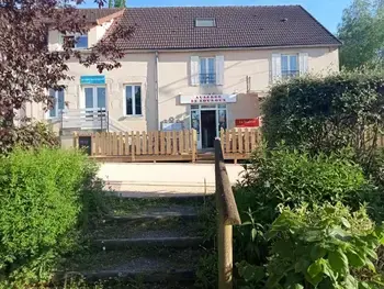 Location Gîte à Louroux de Bouble 12 personnes, Auvergne