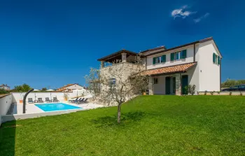 Location Maison à Novigrad 8 personnes, Nova Vas