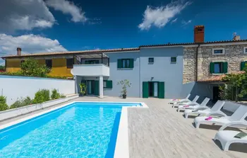 Location Maison à Barban 10 personnes, Rabac