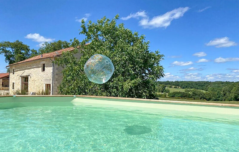 Location Maison à Lussas et Nontronneau 12 personnes, Dordogne