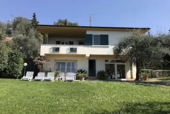 Location Villa à Torri del Benaco 4 personnes, Italie