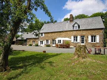 Location Gîte à Bourguenolles 10 personnes, Bacilly