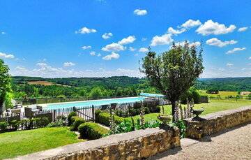 Location Maison à Bars 9 personnes, Dordogne