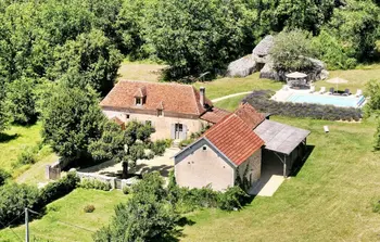 Location Maison à Tourtoirac 8 personnes