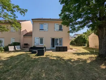 Location Gîte à Ouzouer sur Loire 8 personnes, Loiret