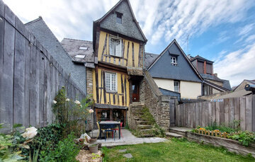 Location Maison à Fougères 8 personnes, Bretagne