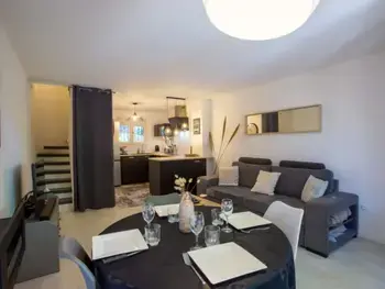 Location Maison à Hyères 4 personnes, Hyères