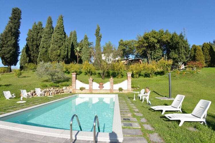 Location Maison à Uzzano   Montecatini Terme 8 personnes, Marliana