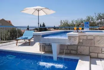 Location Villa à Bol 6 personnes, Ile de Brac