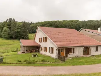 Location Gîte à La Longine 12 personnes, Saint Bresson